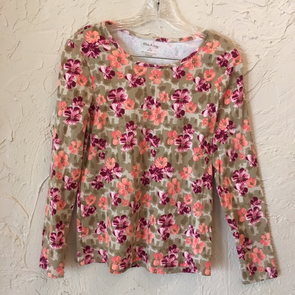 White Stag Long Sleeved Tee